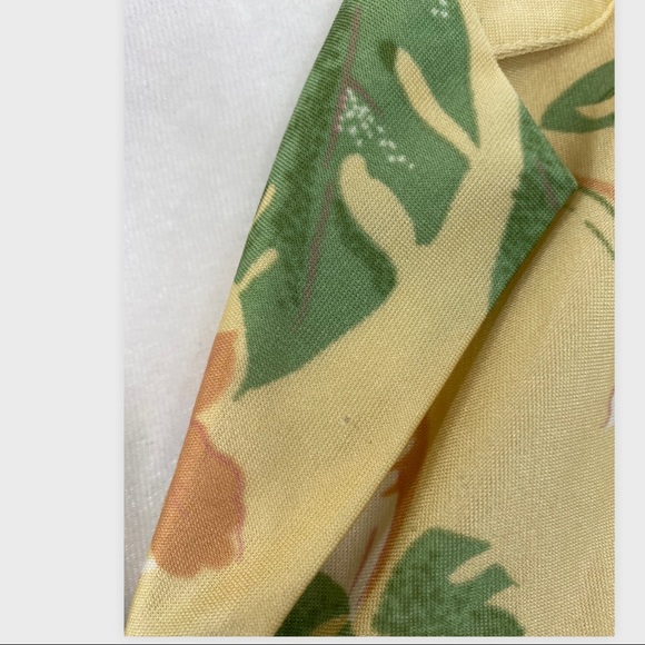 Vintage Pale Yellow Bird Palm Tree Hawaiian Coconut Girl Button Down - Picture 4 of 9
